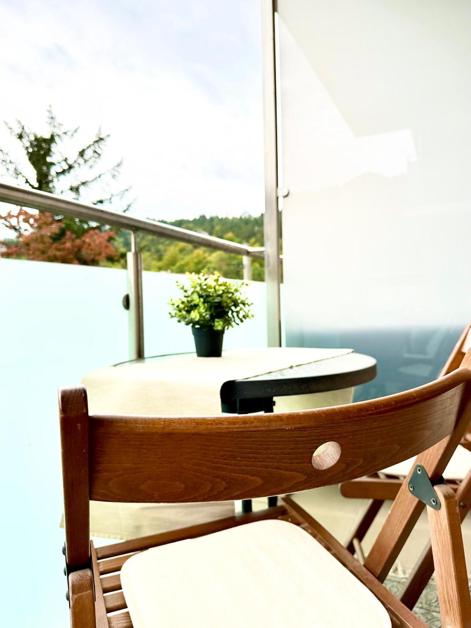 Przy Bulwarach Apartment *